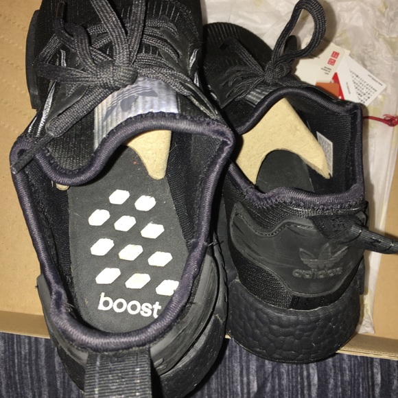 ADIDAS - 10.5 NMD TRIPLE BLACK REFLECTIVES - Picture 5 of 6